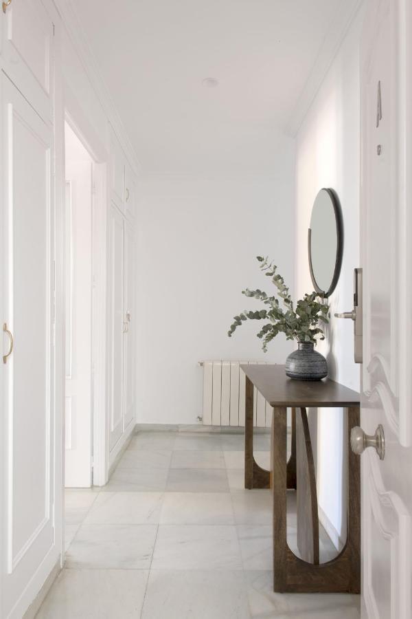 Suites Maestranza - Puerta Del Arenal By Magno Apartments Sevilla Kültér fotó
