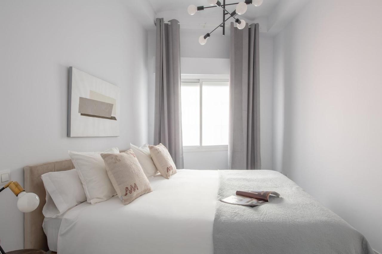 Suites Maestranza - Puerta Del Arenal By Magno Apartments Sevilla Kültér fotó
